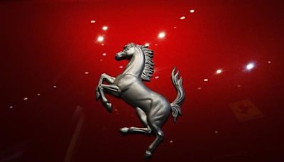 Ferrari stock maintains hold rating from Jefferies, cites EBIT and revenue increase By Investing.com