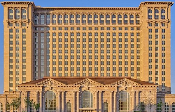 Michigan Central Station concert in Detroit. Everything to know about parking, street closures and watch parties