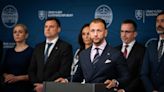 El ministro del Interior eslovaco rechaza dimitir por posibles fallos en la seguridad de Fico