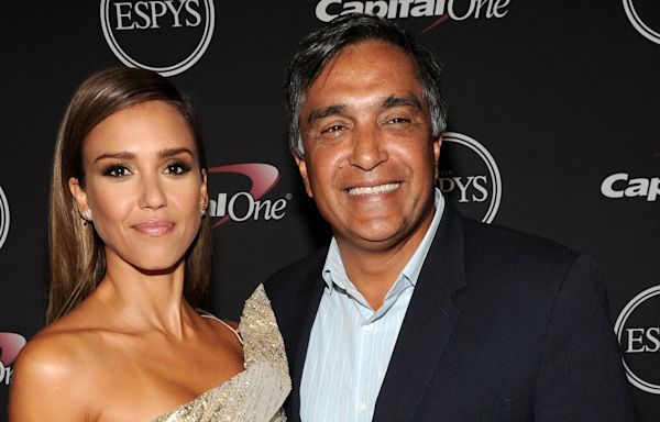 Jessica Alba reveals she bought late grandfather's home for her parents: 'Grampers, this one is for you'