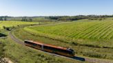 Trem do Pampa: vinhos finos e belas paisagens nos trilhos gaúchos, perto da fronteira com o Uruguai