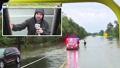 "Lo perdí todo": Rescatan a varios hispanos durante inundaciones en condados al norte de Houston