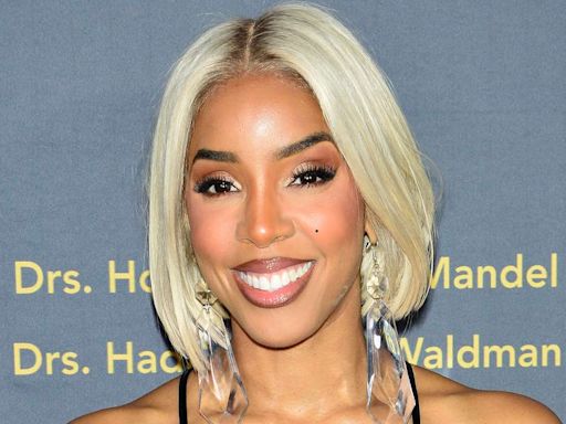 Kelly Rowland Debuts Bold Platinum Blonde Hair Transformation