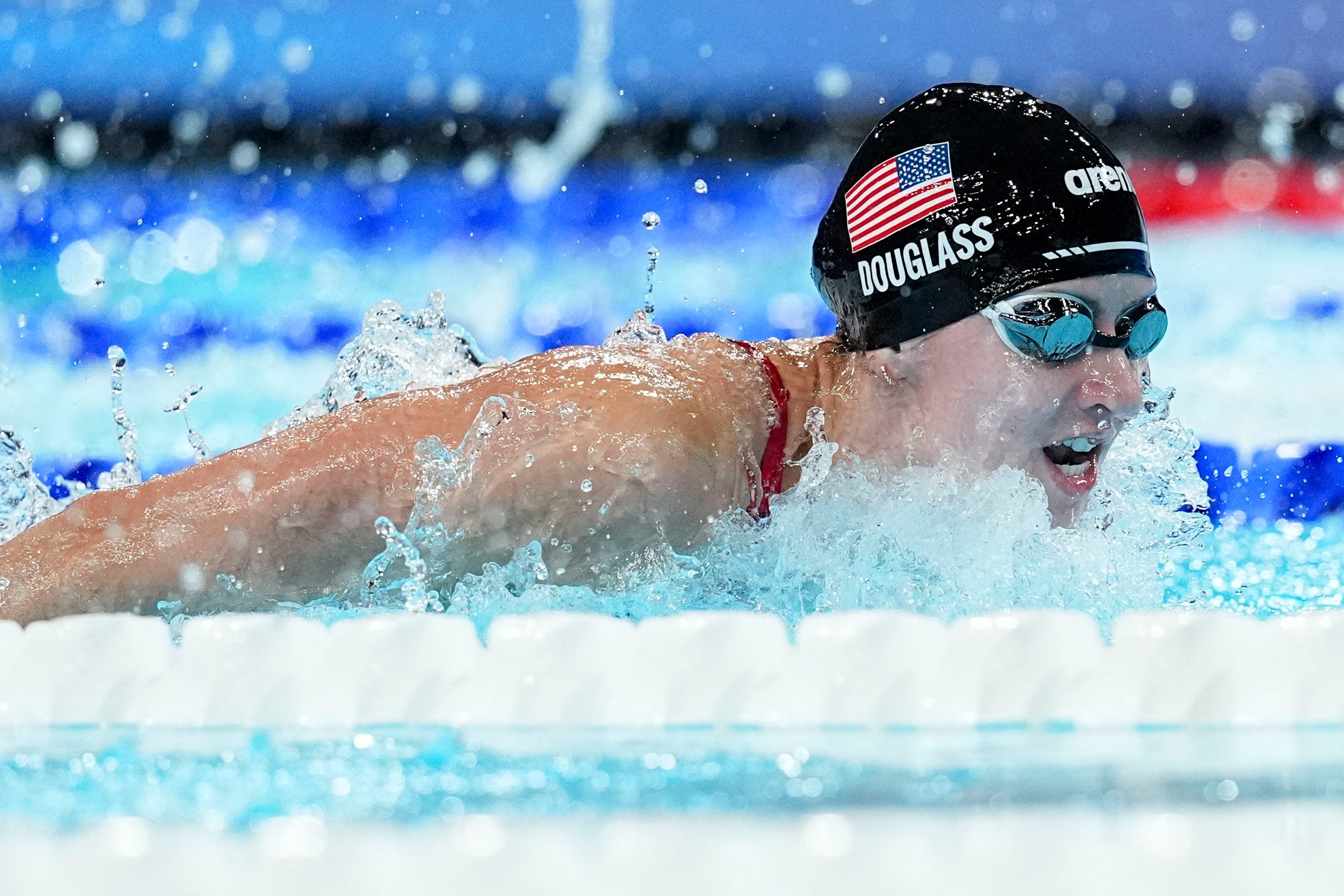 Canada's Summer McIntosh wins 200 IM, American Kate Douglass gets silver, Alex Walsh DQed