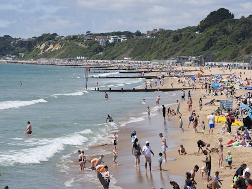 Man found safe and well after search at Bournemouth Beach on hottest day of year