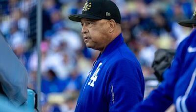 Letters to Sports: Dave Roberts deserves a contract extension. Or does he?