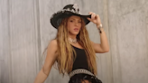 Shakira se anota otro éxito con 'El Jefe' junto a Fuerza Regida hablando de migración