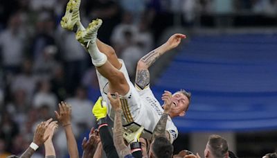 Real Madrid | Toni Kroos vive emotivo homenaje de despedida en el Estadio Santiago Bernabéu (VIDEO)