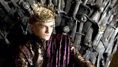 All the reasons why "Game of Thrones" villain Joffrey Baratheon deserved his "Purple Wedding"