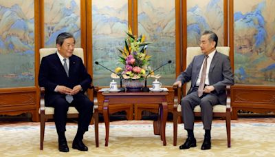 王毅晤日本自民黨總務會長森山裕 稱中國非「前所未有戰略挑戰」