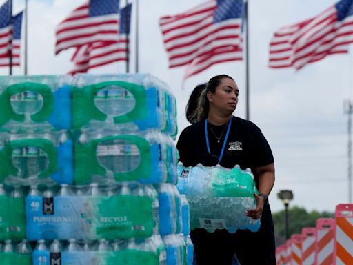 Dangerous heat threatens millions of Texans without power for days in largest outage in utility’s history