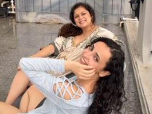 Who is that ’third wheel’ between Sanaya Irani & Drashti Dhami?