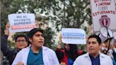 Médicos peruanos rechazan nuevo examen de Serums propuesto por el Minsa a solo 2 meses de la prueba