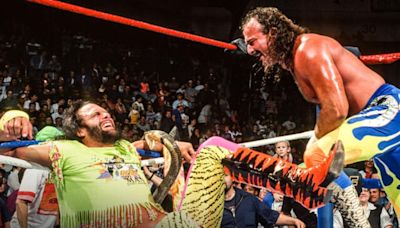 WWE Hall Of Famer Jake Roberts Looks Back On His Snake Biting Macho Man Randy Savage - Wrestling Inc.