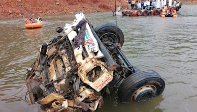 Shirur landslide: Missing Kerala driver Arjun’s truck recovered from river after 2 months