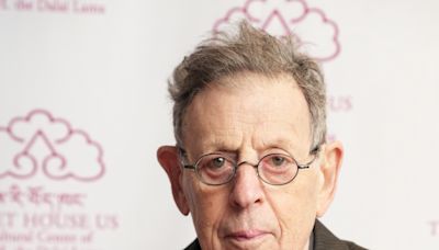 Philip Glass Warns Crimean Ballet Not To Use His Music