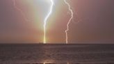 Map shows where 10-hour thunderstorm could hit UK this weekend