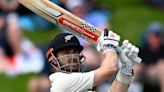 Kane Williamson holds England up as New Zealand rally in Wellington