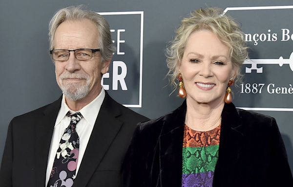 Jean Smart Recalls Losing Late Husband: “It Was So Unexpected”