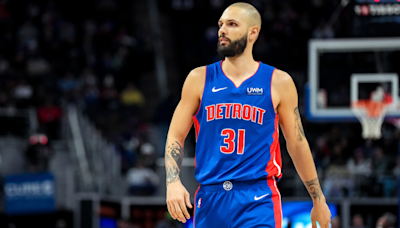 NBA free agency: Evan Fournier leaving league after 12 seasons to sign with Olympiacos, per report