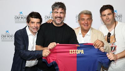 Laporta, con Estopa en el festival de Cap Roig