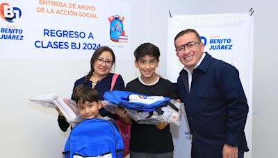 Alcaldía Benito Juárez entrega kits escolares a mas de mil estudiantes para apoyar la economía familiar