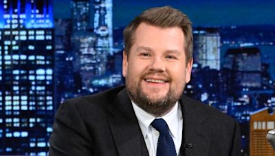 People assumed James Corden was yelling at airport staff in a viral photo — but a passenger says he was actually helping travelers stranded by an emergency landing