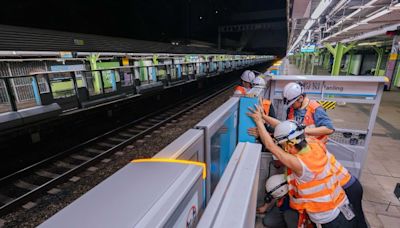 粉嶺站月台閘門安裝工程完成 目標明年內完成整項工程