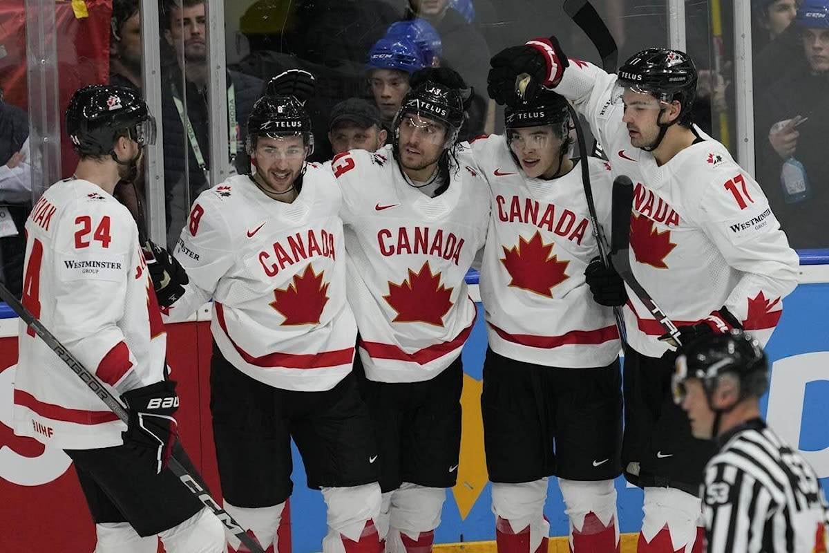 Switzerland knocks out Canada in shootout to advance to hockey worlds final