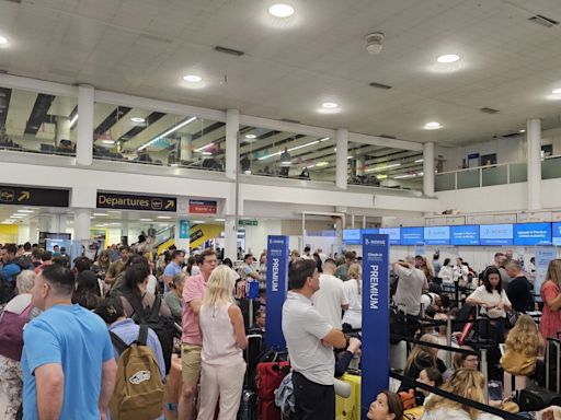 Airports and rail firms affected as IT outage causes transport chaos