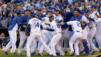 Royals reunite for 2014 AL pennant reunion