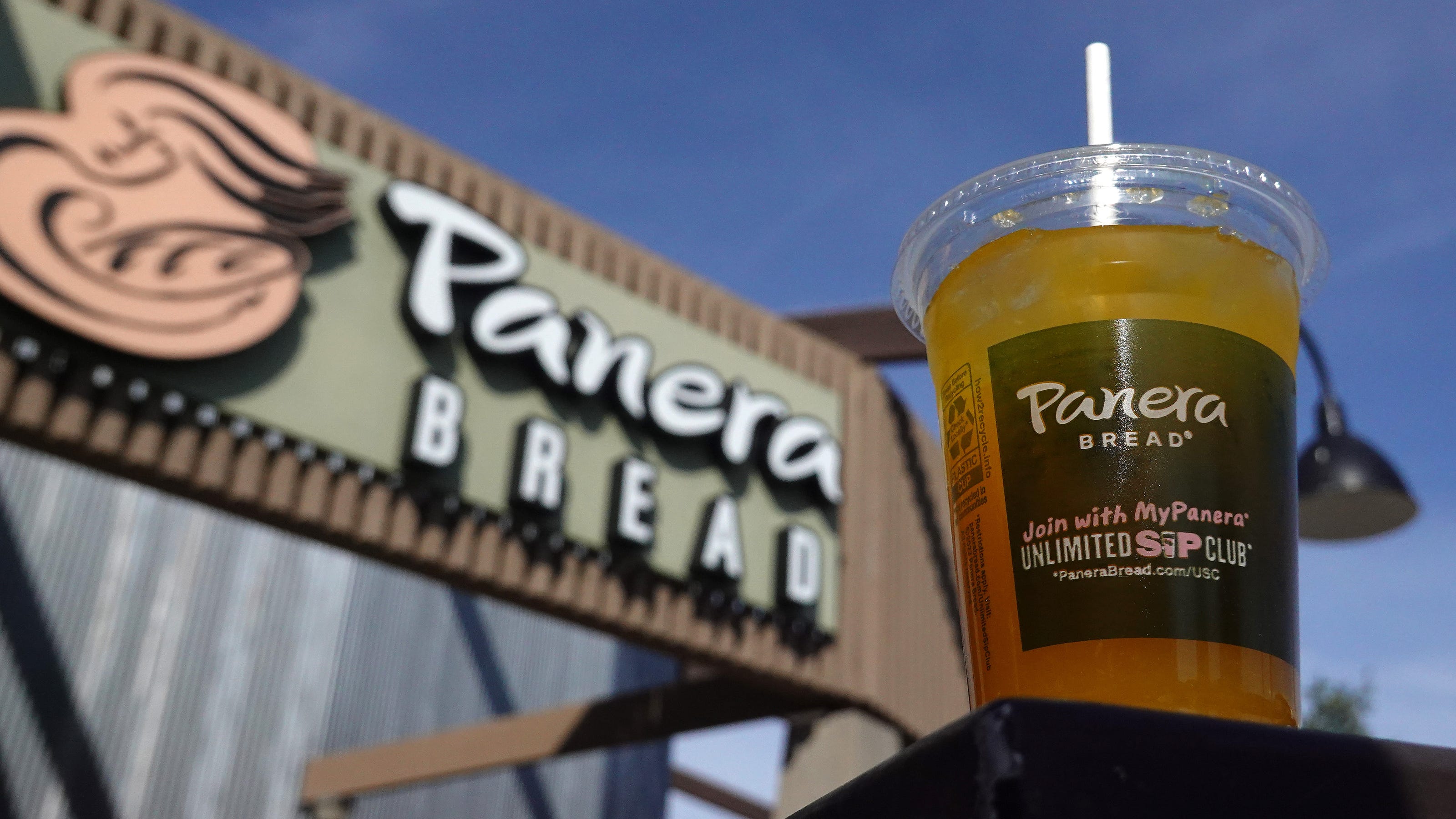 18-year-old sues Panera Bread, claims Charged Lemonade caused his cardiac arrest