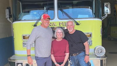 Former MSNBC news anchor Brian Williams visits Luna Pier