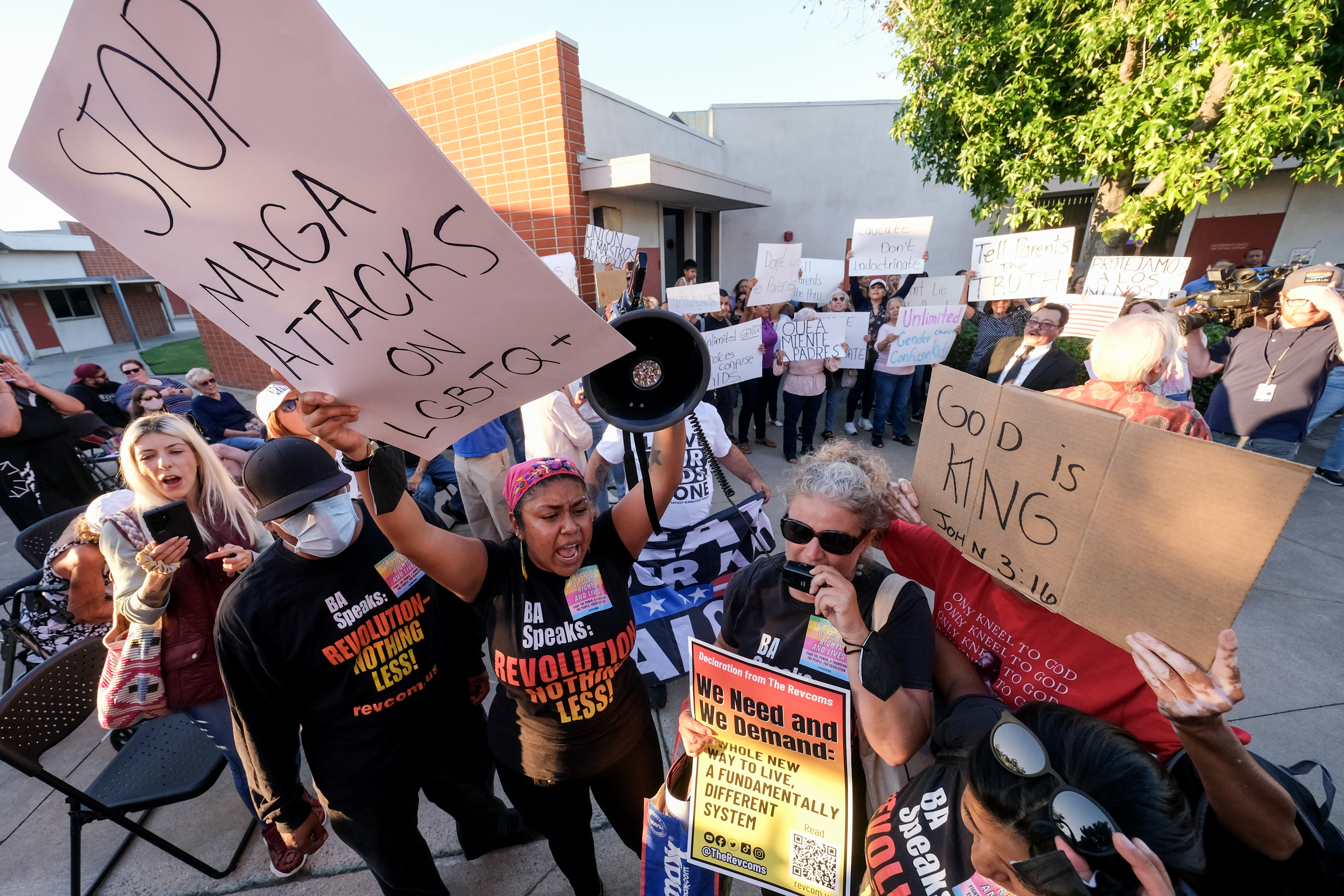 Huntington Beach mayor wants city to oppose state law barring schools from forcing teachers to out students