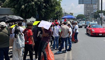 Todo sobre el bloqueo de hoy en avenida Universidad y Miguel Ángel de Quevedo