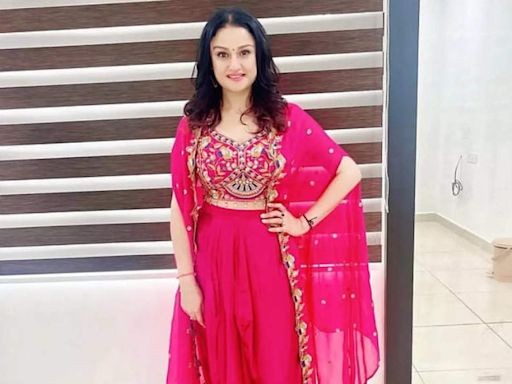 Top Cooku Dupe Cooku contestant Sonia Agarwal: Here's all you need to know about the much-loved actress - Times of India