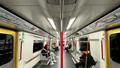 港鐵港島綫有列車冷氣系統故障出現火花 無人受傷服務受輕微影響