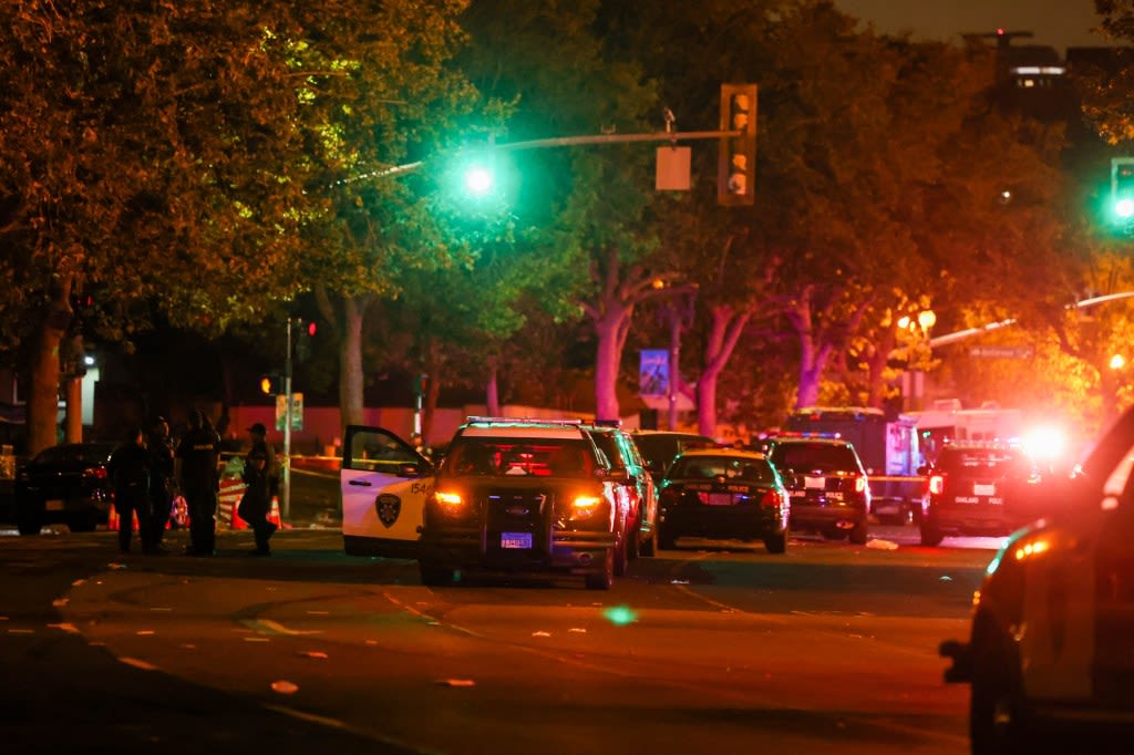 Police now say 14 people shot at Oakland sideshow near Lake Merritt last week