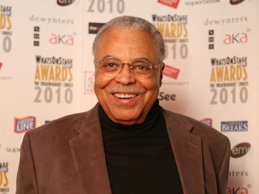 James Earl Jones dies at 93: Star Wars actor recalls help from Darth Vader star