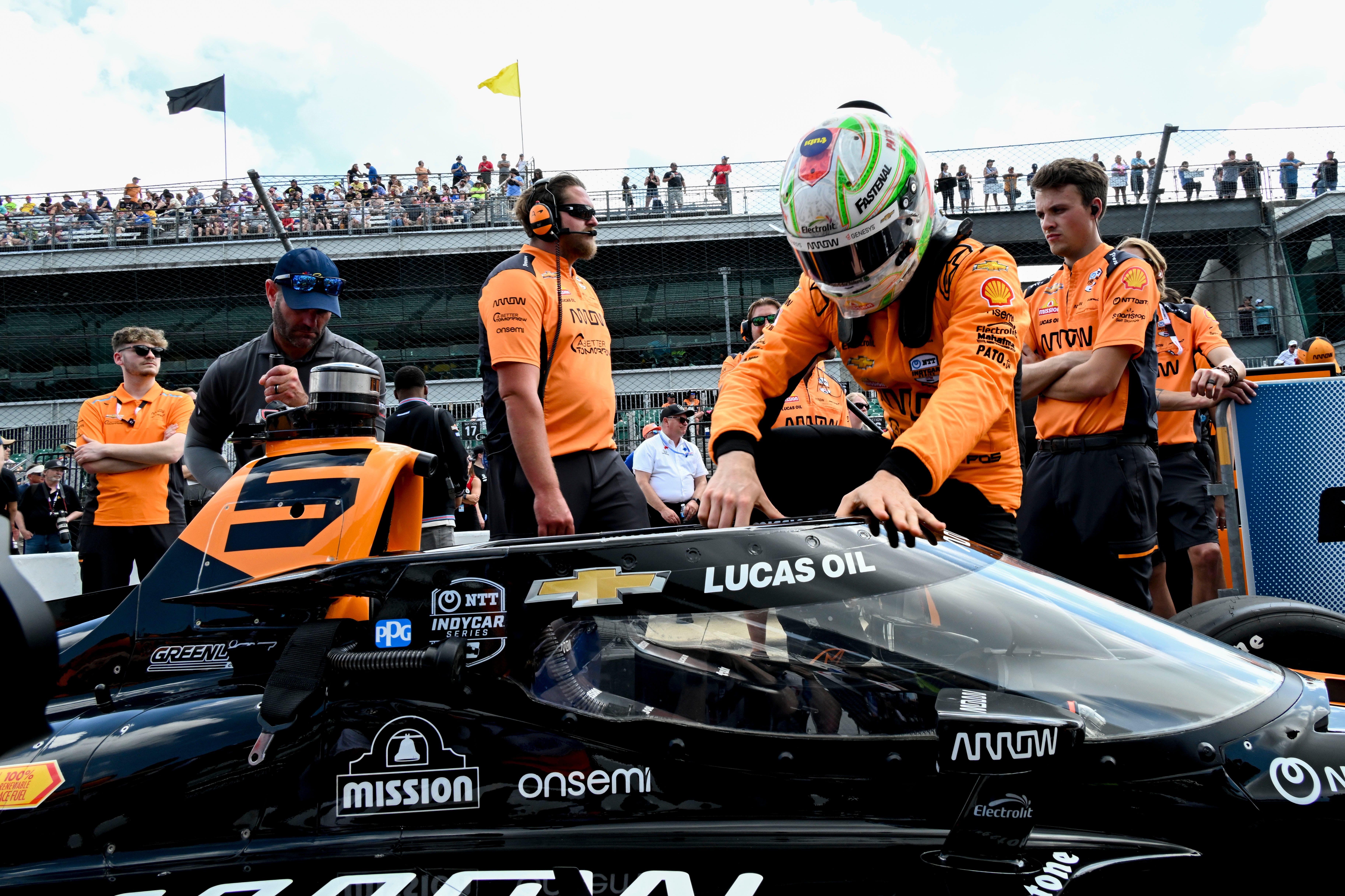 Who is Pato O'Ward? Get to know Arrow McLaren driver set for Indy 500 race at IMS