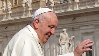 El papa Francisco criticó a los obispos conservadores estadounidenses y habló sobre la bendición a las parejas homosexuales