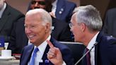 The New York Times asegura que algunos asesores de Biden están discutiendo cómo convencerlo de que abandone la carrera presidencial - La Tercera