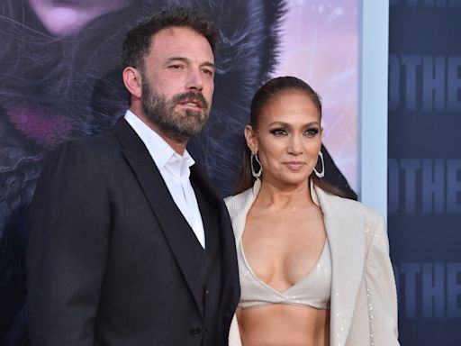 Jennifer Lopez y Ben Affleck fueron vistos tomados de la mano tras su divorcio - La Opinión