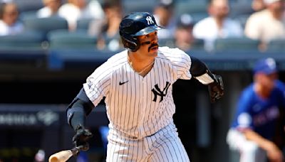 Batterymates power Yankees over Rangers in first game of doubleheader