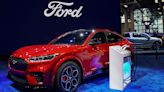 Ford’s Hands-Free System Probed After Deadly Mustang Crashes