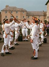 The Morris Men of Bampton | British Heritage