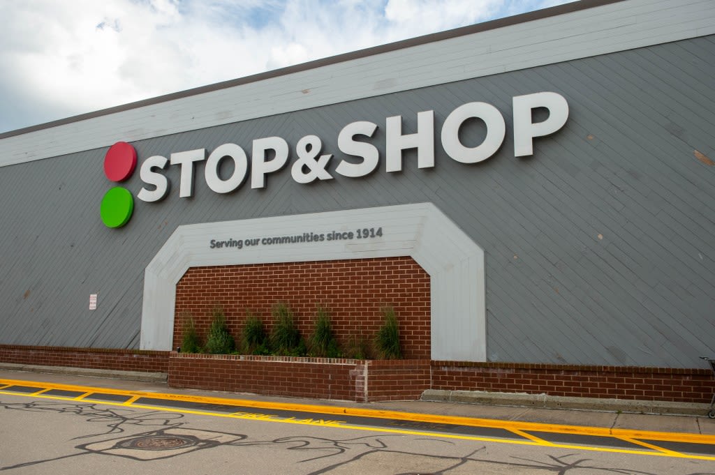 Once the only game in town, Stop & Shop’s dominance is under siege. CT is ‘hyper competitive market’
