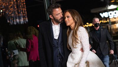 Jlo and Ben Affleck smile for cameras amid marital rift reports