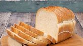 Bread stays fresh for 2 weeks longer with food storage tip