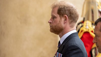 Prince Harry : "Des notes...", son comportement au moment de la mort d'Elizabeth II pointé du doigt